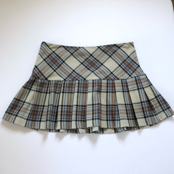 Star City Dresses & Skirts - STAR CITY Blue & Tan Plaid Pleated Skirt Size 7